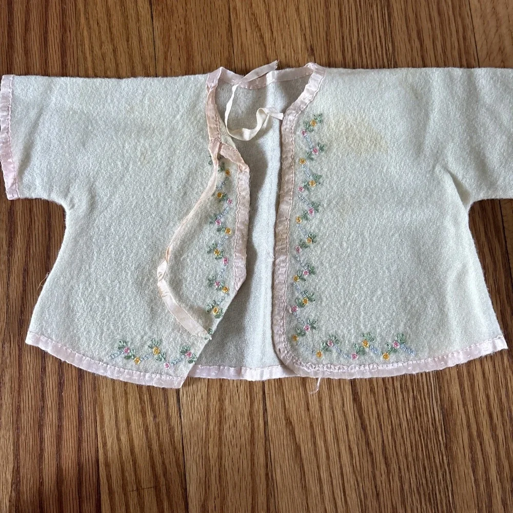 4 ANTIQUE VICTORIAN WHITES BABY DRESSES LONG GOWNS SIZE 6 MOS TO 1 YR W/ Sweater